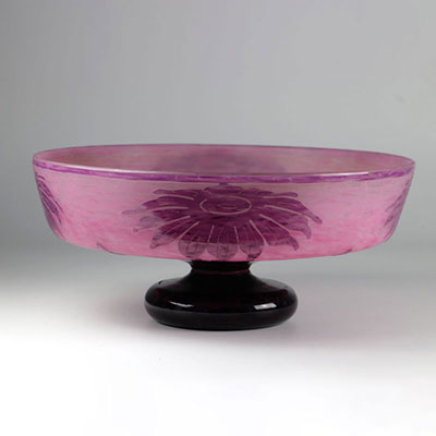 France imposing Art Deco cup with floral decoration cleared with acid signed Le verre Français 1920-1930