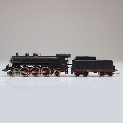 Locomotive Rivarossi / Référence: - / Type: Vapeur 2-6-2 #685470