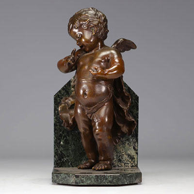 Angelot en bronze sur un socle en marbre du XIXe siècle 