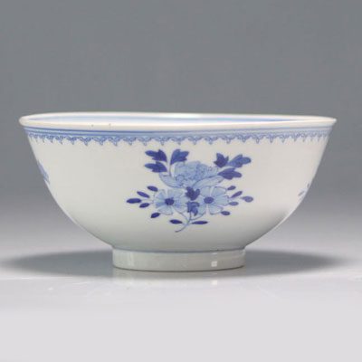 Bol en porcelaine de Chine Blanc Bleu marque Kangxi
