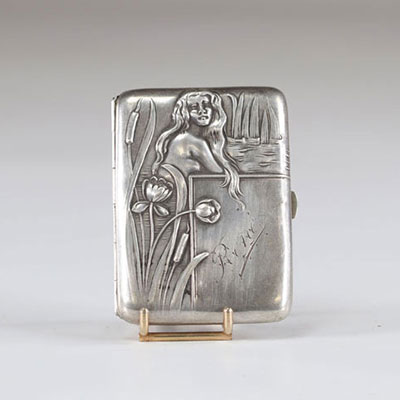 1900 Art Nouveau silver box