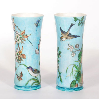 THÉODORE DECK (1823-1891) paire de vase décor de fleurs et d'insectes
