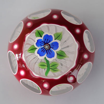 John Deacons paperweight 2003, double overlay, blue flower on philigram cushion - 