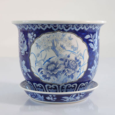 China blanc-bleu porcelain vase and dish mark under the piece.