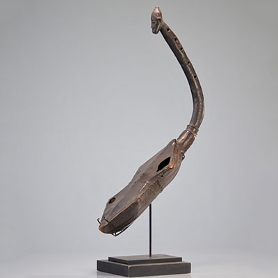 Harpe mangbetu surmonté d'une tête Ex col : Yannik Van Ruysevelt