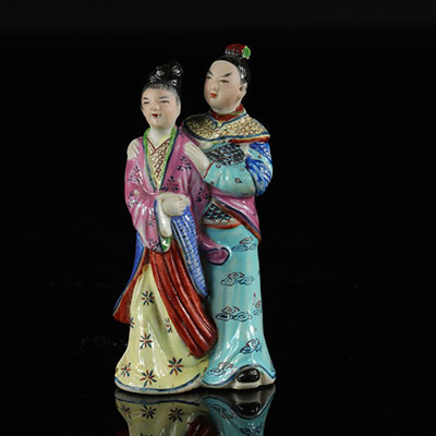Chine couple en porcelaine 20ème 