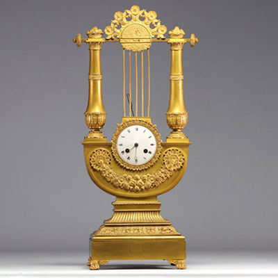 Gilt bronze Lyre-shaped clock from the Empire period