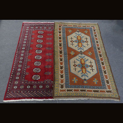 Set of 2 rugs