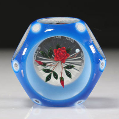Paperweight. William Manson 2001. 4/50. Dark and light blue double overlay