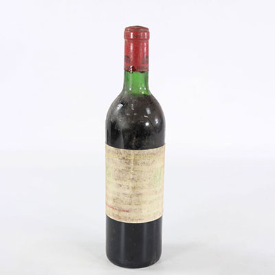 1 bouteille Chateau Cheval Blanc (Fourcaud Laussac) St Emilion Grand Cru Classé A - illisible