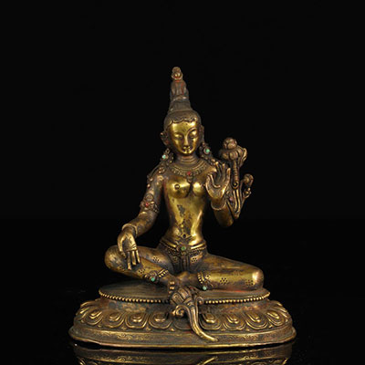 Chine Tibet déesse en bronze doré avec incrustations époque Qing 