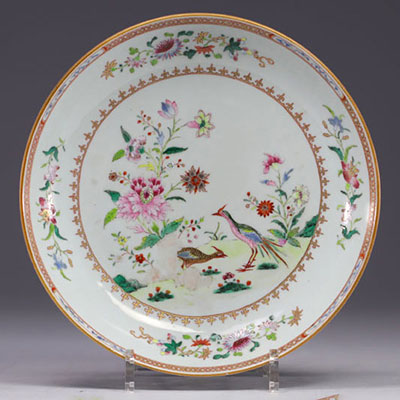 Chine - assiette en porcelaine Qianlong à décor d'oiseaux et fleurs, XVIIIe siècle 