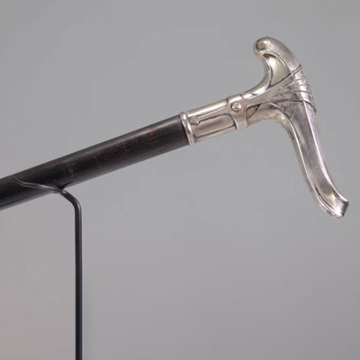 Art Nouveau silver pommel cane