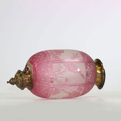 Baccarat, lanterne japonisante en verre moulé-pressé , signature , France , vers 1880