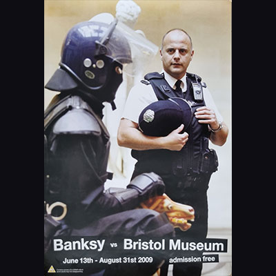 BANKSY (GB, 1974)Banksy vs Bristol museum offset lithograph ltd edt, 2009.-Taille : 23 3/8 par 16 1/2 po 