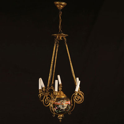 Russian chandelier in bronze and opaline painted 19th