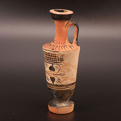 希腊 - 陶制细颈油瓶艺术 阿提卡 约公元前第五世纪
