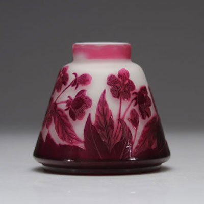 Emile Gallé vase decorated with red flowers