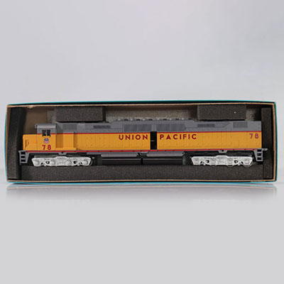 Locomotive Athearn / Référence: 4290 / Type: DD40 2 motors #78