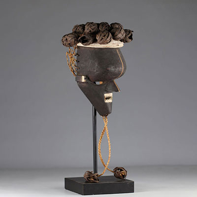 Masque Salampasu- RDC- bois, collection coloniale