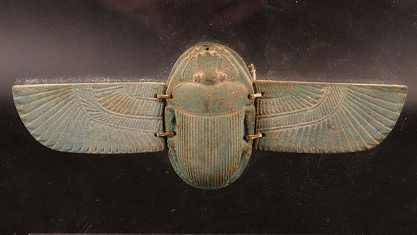 Egypte - Scarabé égyptien en faïence bleu, Basse époque. c.a 664-332 av