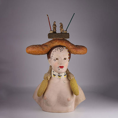 Salvador Dali Buste de femme rétrospectif 1970 Technique mixte: perles de différentes couleurs, papier, pinceaux, fibre de verre enduite et peinte à la main. Edition à 150 exemplaires Numéroté