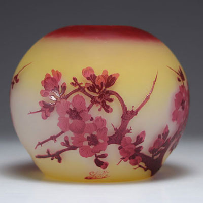 Emile Gallé lamp base decorated with apple blossoms