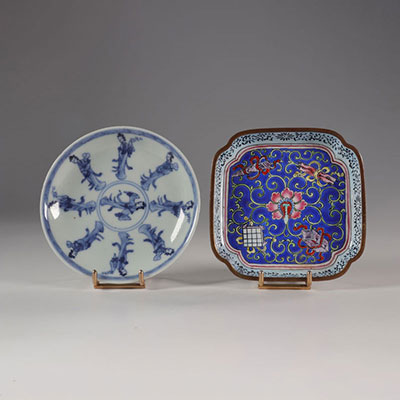 Set of blanc-bleu porcelain saucers, 18th century China. Small dish in Beijing enamel, early 20th century China.