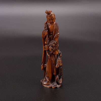 Rare guanyin sculpture with a deer in rhino horn 18th