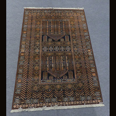 Persian prayer rug 1,25M x 1,95M