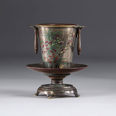 Japon vase en bronze et émail