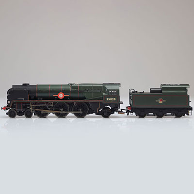 Hornby / Reference locomotive:? / Type: Steam CLAN MERCHANT Navy Class #35028