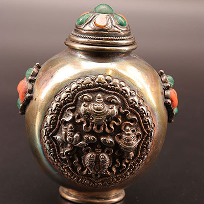 China - metal snuffbox with cabochons
