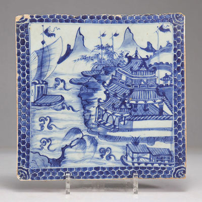 Plaque en porcelaine blanc bleu Qianlong XVIIIème