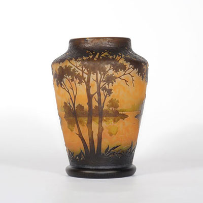 Daum Nancy clear vase with acid landscape decor