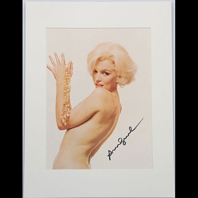 Andy Warhol - Marylin Monroe Signé à la main par Andy Warhol au marqueur noir sur le recto d'une photographie vintage de la de la série Last Sitting.