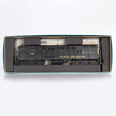 Athearn locomotive / Reference: 4310 / Type: Trainmaster PWR (150)