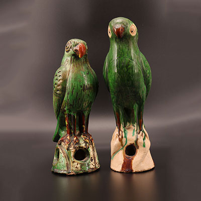 Chine - Deux perroquets en grès vert