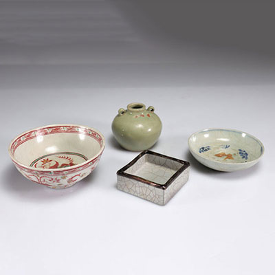 Lot en porcelaine (4) époque Ming