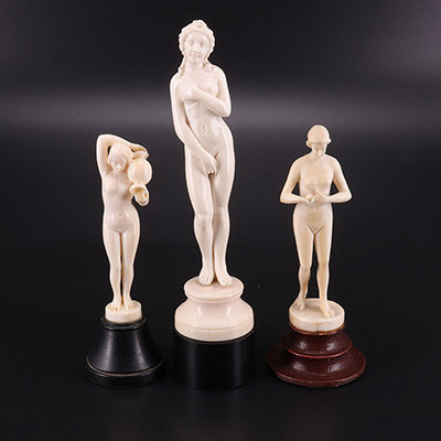 法国 - 1900 - 3 名裸体少女 - 牙雕