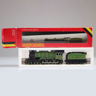 Locomotive Hornby / Référence: R866 / Type: 4.6.0 Class B12/3 8572