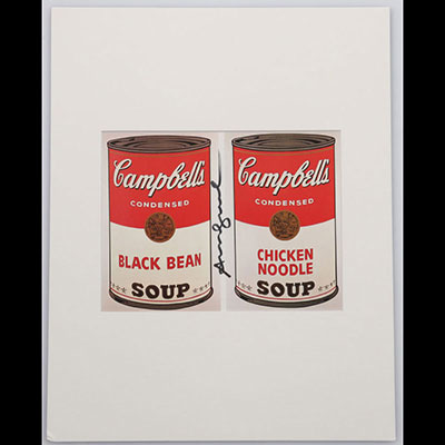 Andy Warhol - Campbell’s Signé à la main par Andy Warhol au marqueur noir sur le recto d'une impression offset.