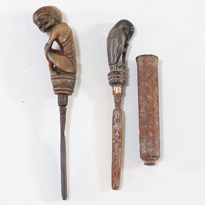 Lot de 2 outils d'Asie manches en cornes XIXème