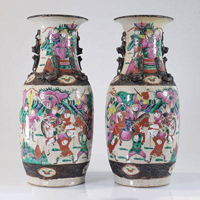 Asia - pair of Nanjing vases - 19th