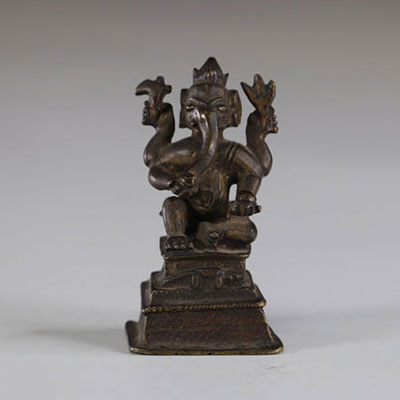 Asia bronze deity
