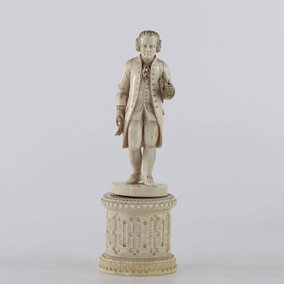Beautiful sculpture of the end of the 18th French revolution Dieppois work signed Guo Pierre