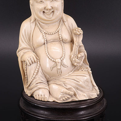CHINA - laughing Buddha