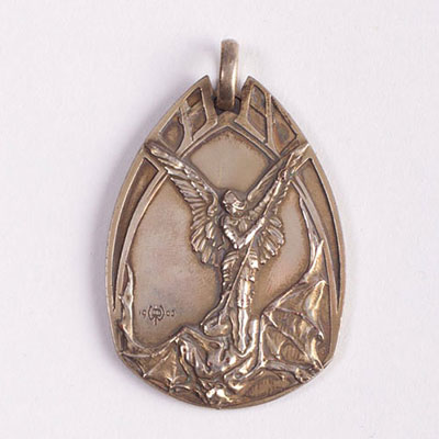 Philippe Wolfers (1858-1929) Rare bijoux pendentif Saint Georges et le dragon PW Philippe Wolfers 1903