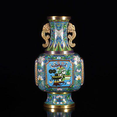 Chine Vase en bronze cloisonné très fin décor de fleurs et mobilier époque Qing 