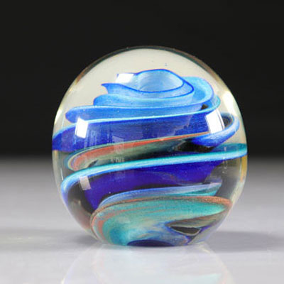 Paperweight. Crystal Pierre Delune